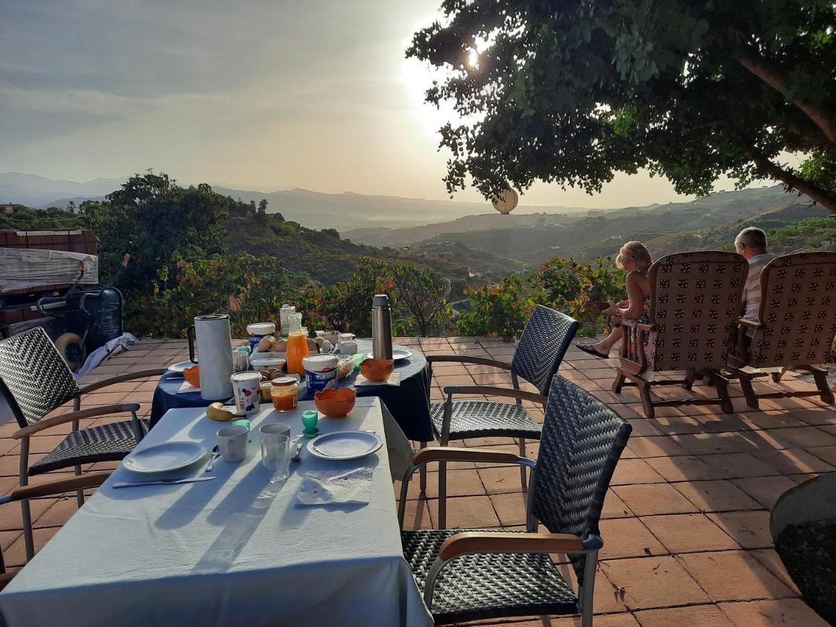 Casa Montana Velez-Malaga B&B Εξωτερικό φωτογραφία